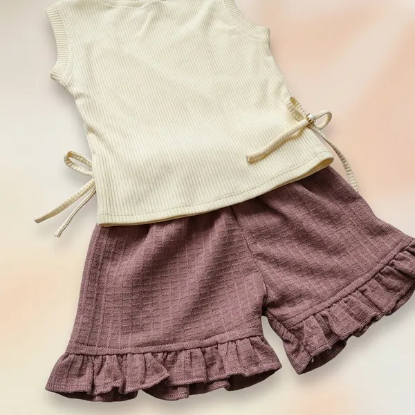 Off_White_And_Mauve_Cotton_Ribbed_Sleeveless_Top_And_Shorts_Set_For_Girls