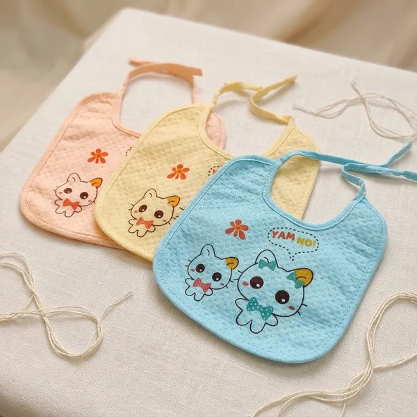 Multicolor_Cotton_Cartoon_Print_Baby_Bib_Set_Pack_Of_3_For_Infants