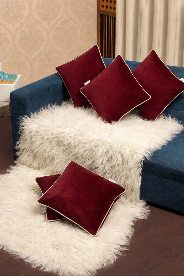 Gifts_Island_Velvet_Cushions_Cover_(40_Cm*40_Cm,_Pack_Of_5,_Maroon)