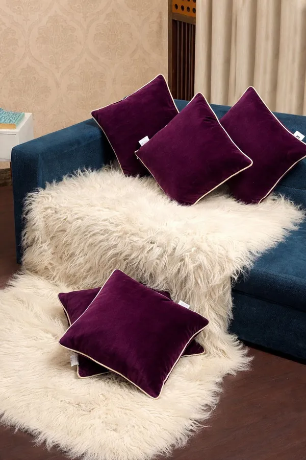 Gifts_Island_Velvet_Cushions_Cover_(40_Cm*40_Cm,_Pack_Of_5,_Purple)