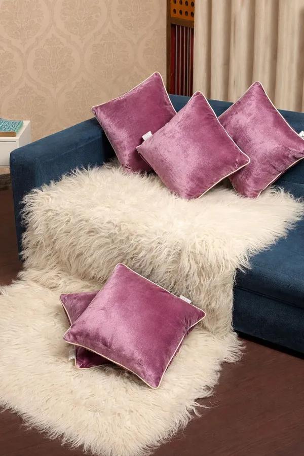 Gifts_Island_Velvet_Cushions_Cover_(40_Cm*40_Cm,_Pack_Of_5,_Pink)