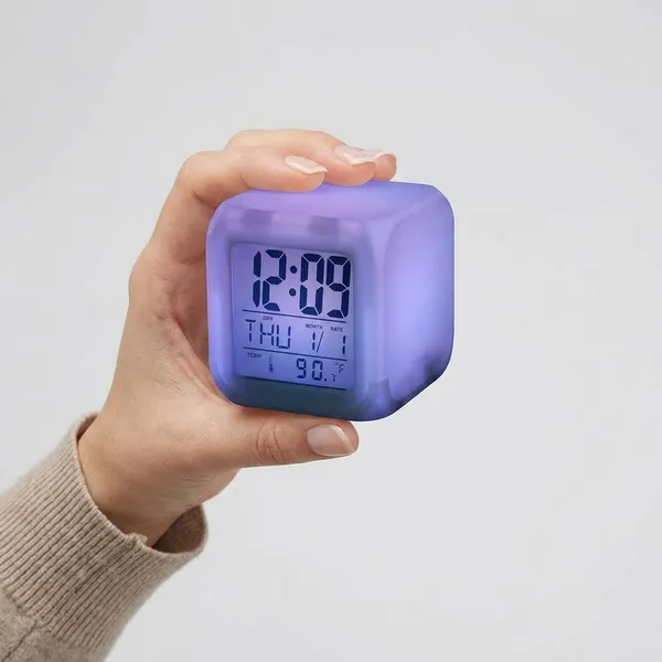 Color_Changing_LED_Alarm_Clock_With_Date,_Time_&_Temperature_Display_-_Cube_Shape_Digital_Clock