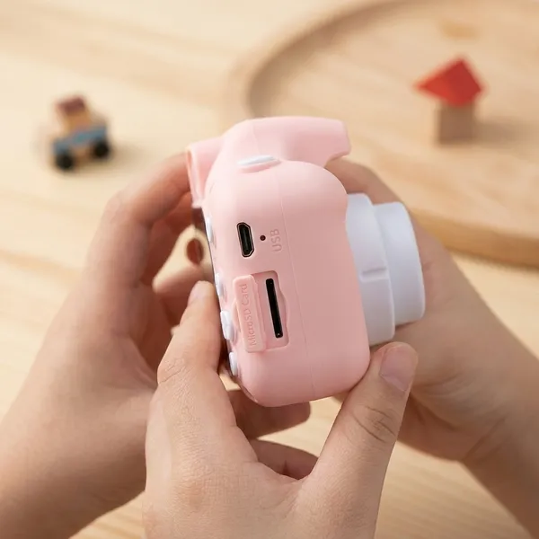 Kids_Digital_Camera_With_Dual_Lens_-_2.4_Inch_Screen_(Pink)