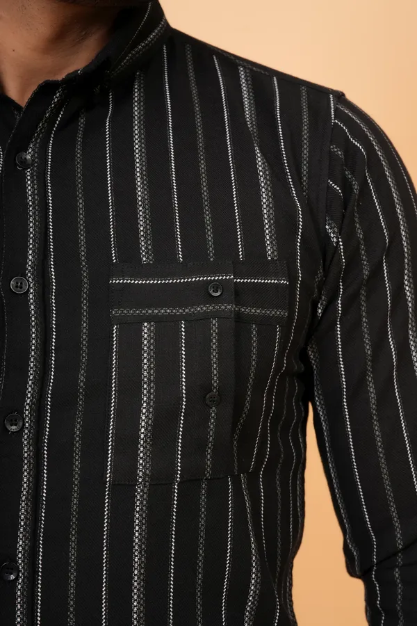 Black_Striped_Cotton_And_Polyester_Slim_Fit_Formal_Shirt_For_Men