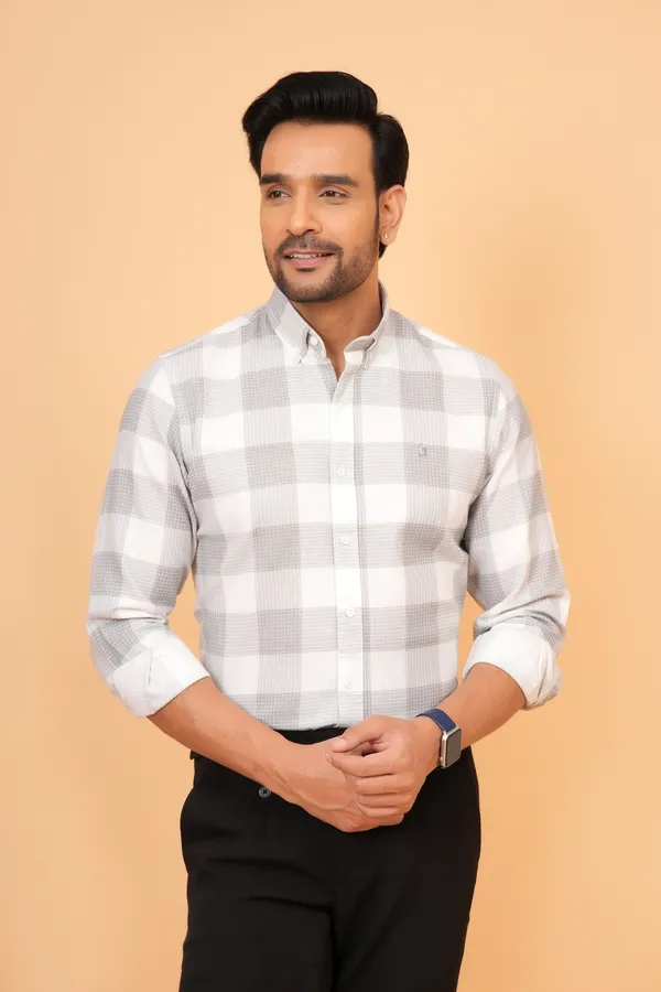 White_And_Grey_Checked_Cotton_And_Polyester_Slim_Fit_Formal_Shirt_For_Men