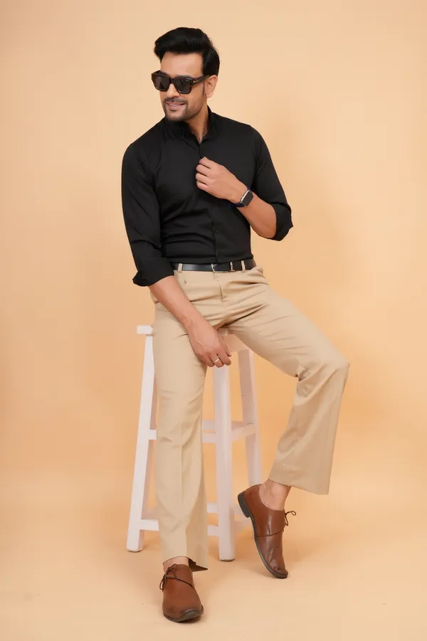 Black_Cotton_Slim_Fit_Formal_Shirt_For_Men