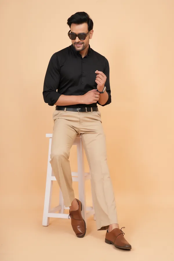 Black_Cotton_Slim_Fit_Formal_Shirt_For_Men
