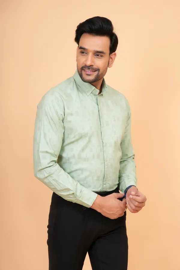 Light_Green_Cotton_Slim_Fit_Formal_Shirt_For_Men