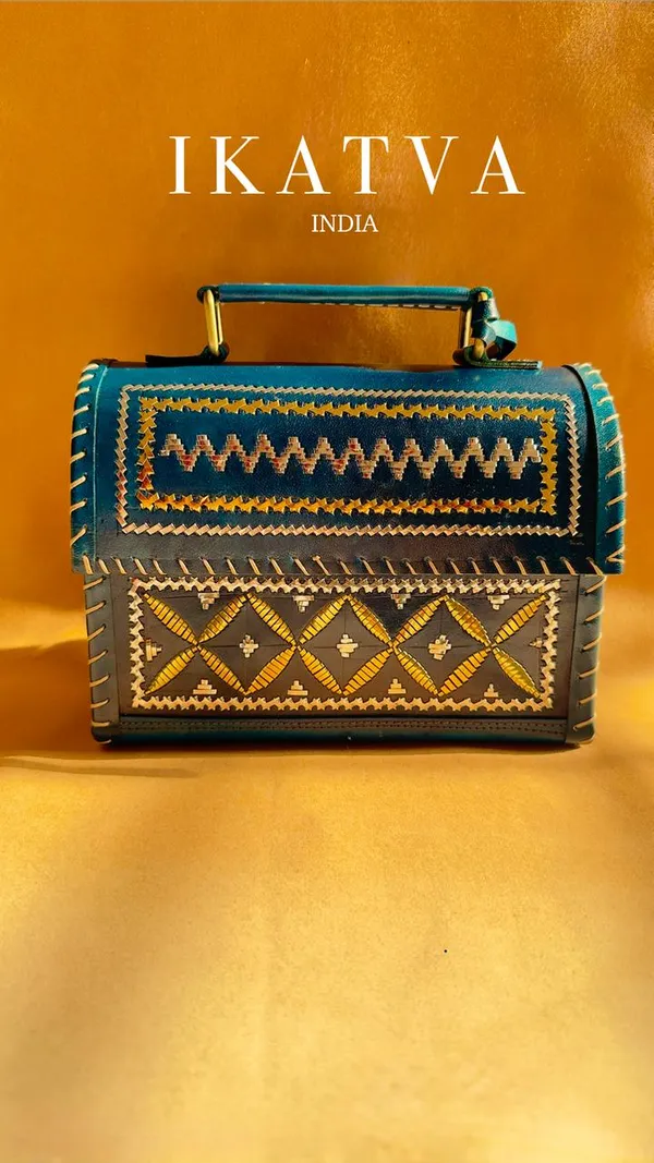 Teal_111