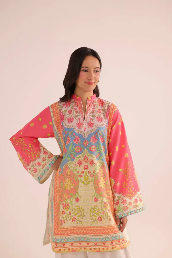 Pink_Floral_Digital_Print_Tunic_For_Women