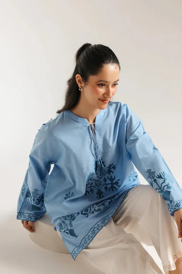 Blue_Linen_Straight_Floral_Embroidered_Cotton_Tunic_For_Women