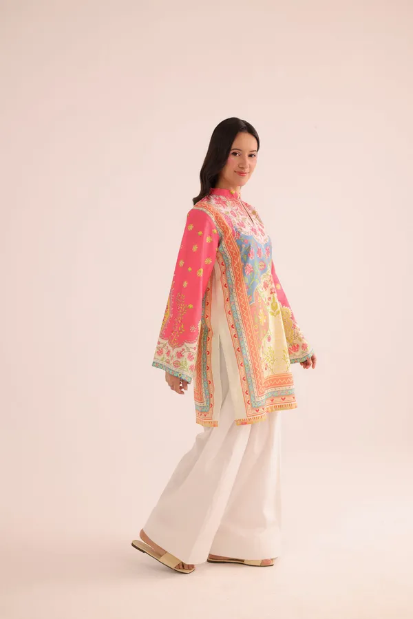 Pink_Floral_Digital_Print_Tunic_For_Women