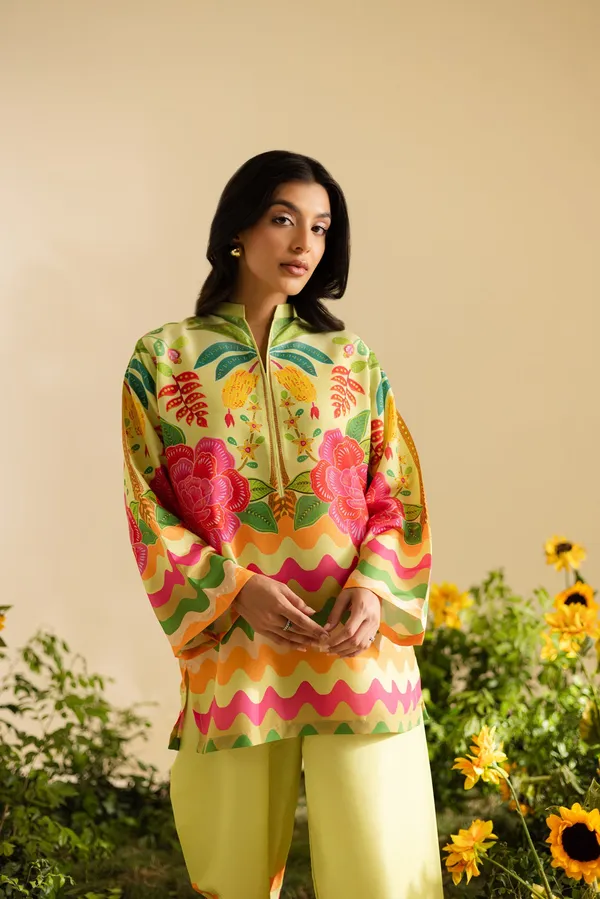 Yellow_Floral_Print_Linen_Kurta_Pajama_Set_For_Women