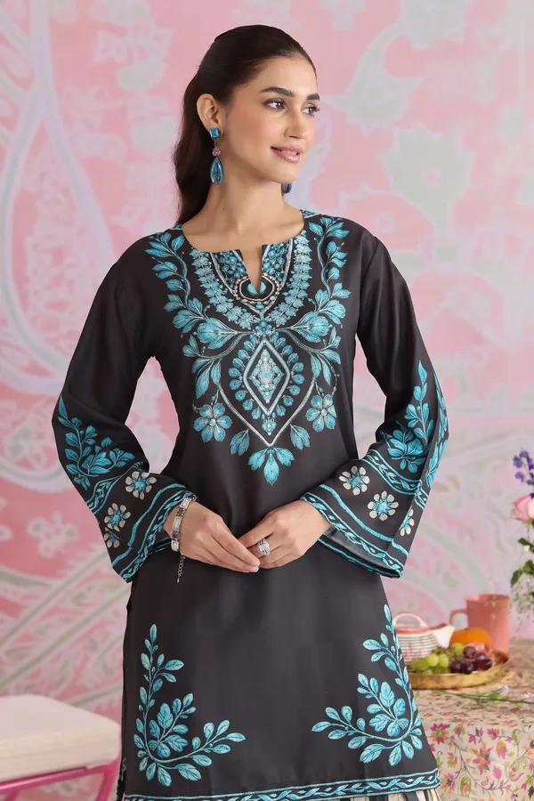 Navy_Blue_Korean_Bsy_Embroidered_Tunic_Palazzo_Set_For_Women