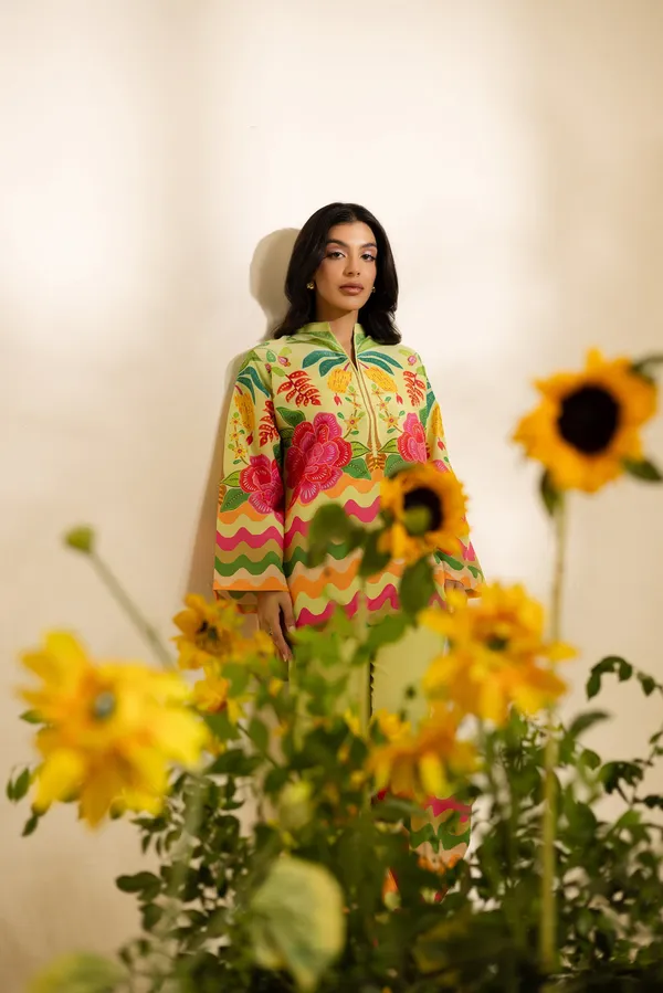 Yellow_Floral_Print_Linen_Kurta_Pajama_Set_For_Women