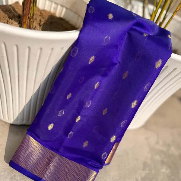Blue_Silk_Saree_For_Women