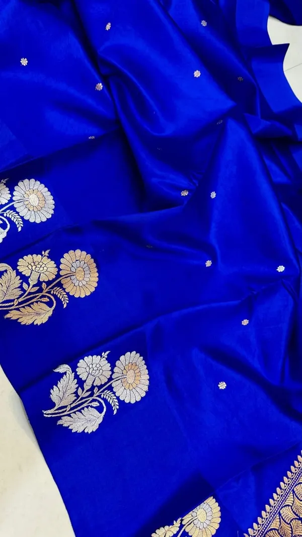 Blue_Silk_Saree_For_Women