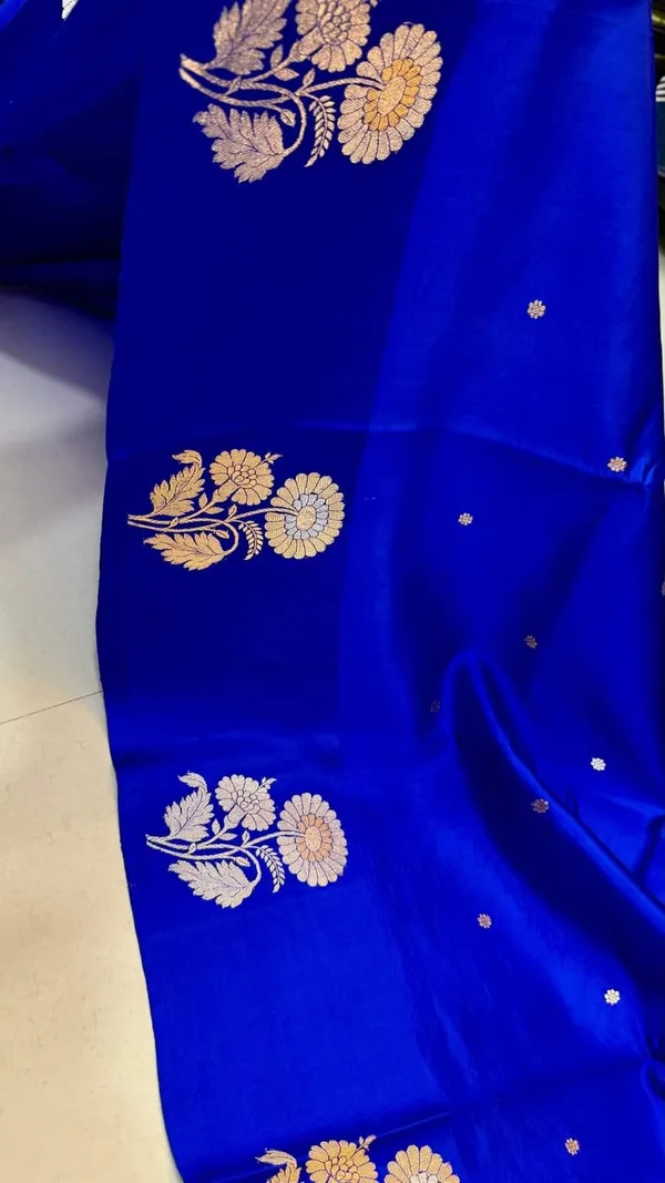 Blue_Silk_Saree_For_Women