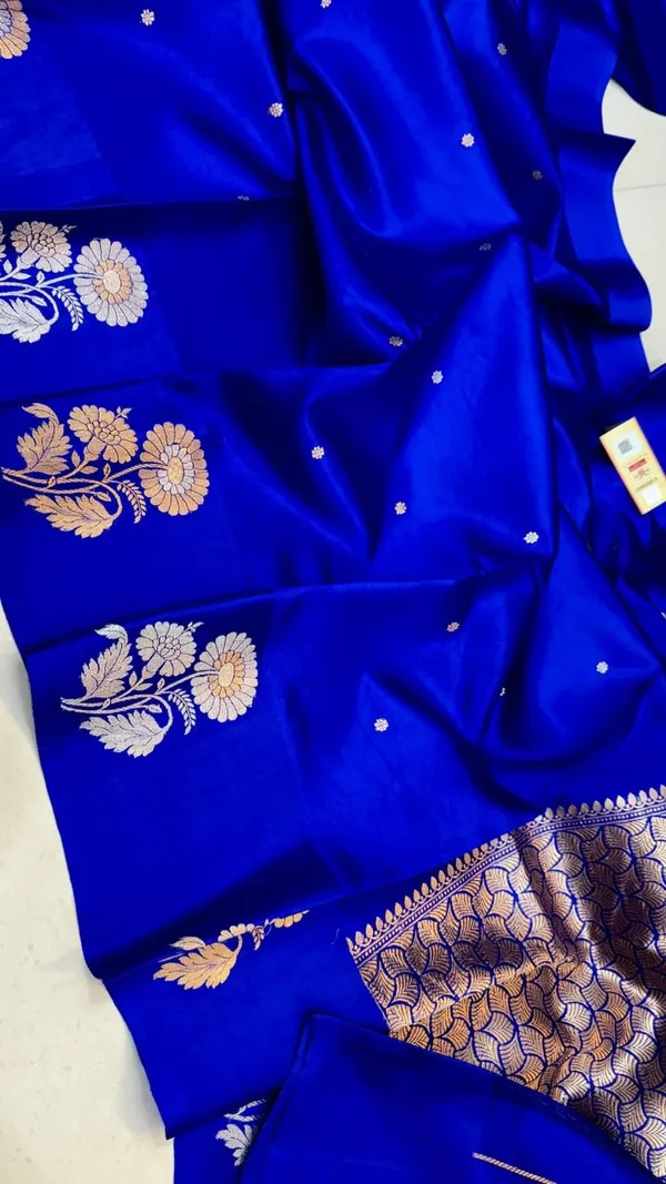 Blue_Silk_Saree_For_Women