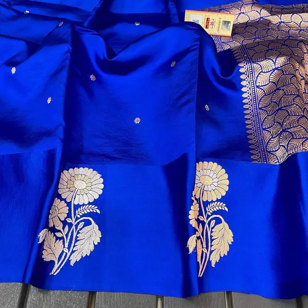 Blue_Silk_Saree_For_Women