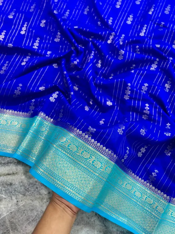 Blue_Silk_Saree_For_Women