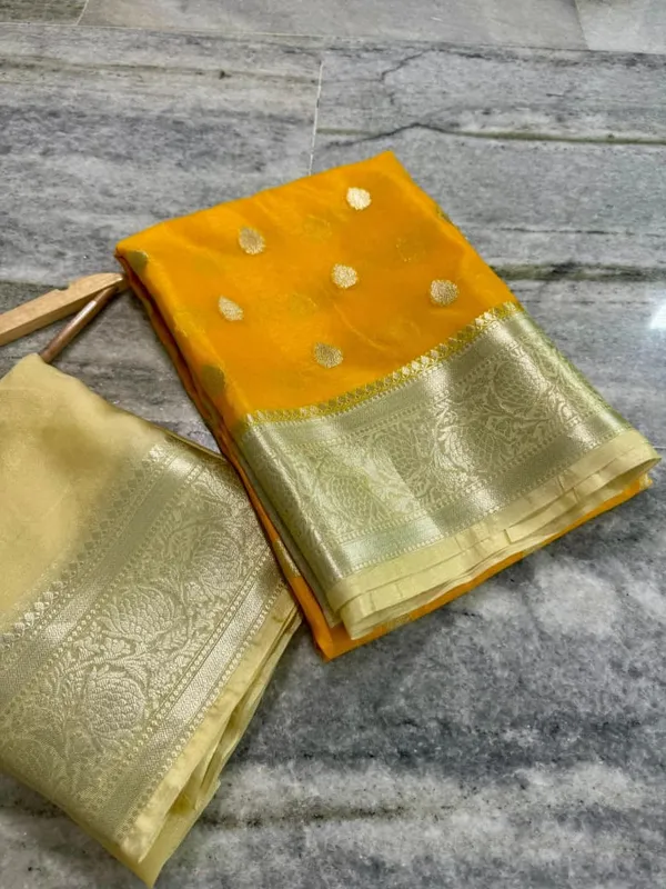 Yellow_Silk_Saree_For_Women