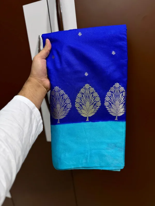 Blue_Silk_Saree_For_Women