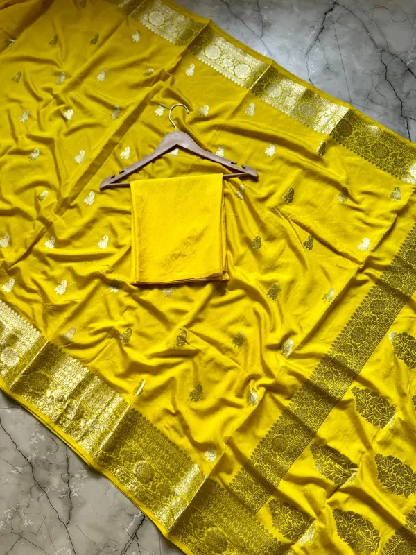 Yellow_Georgette_Saree_For_Women