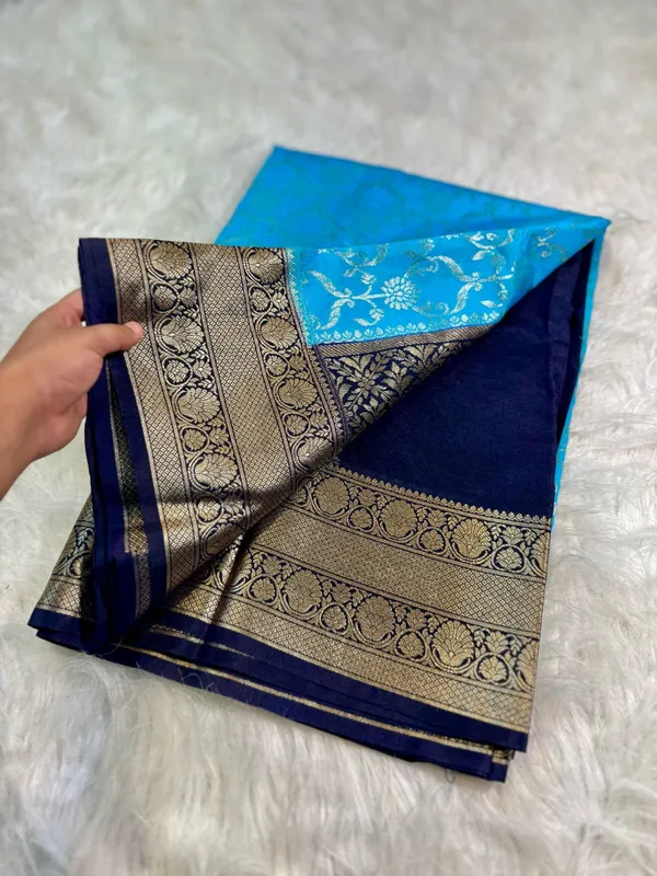 Blue_Silk_Saree_For_Women