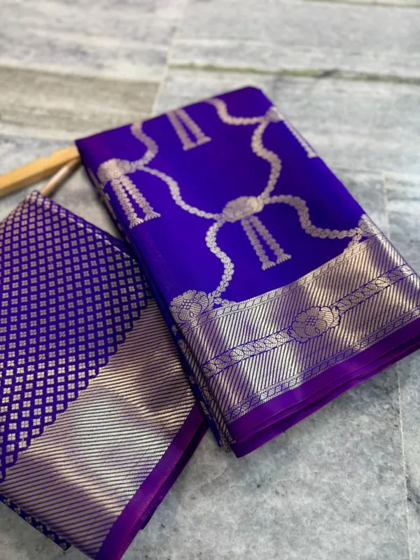 Blue_Silk_Saree_For_Women