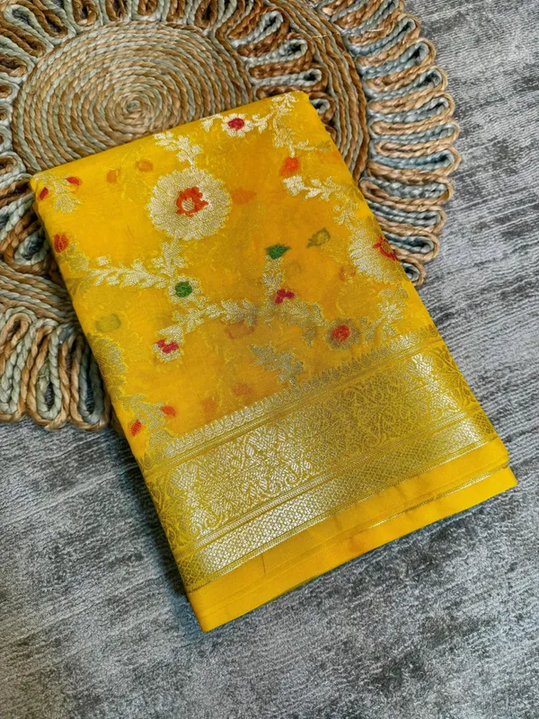 Yellow_Georgette_Saree_For_Women