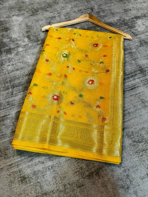 Yellow_Georgette_Saree_For_Women