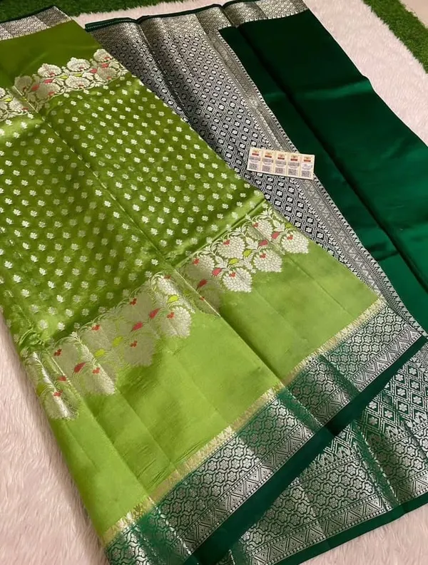 Green_Silk_Saree_For_Women