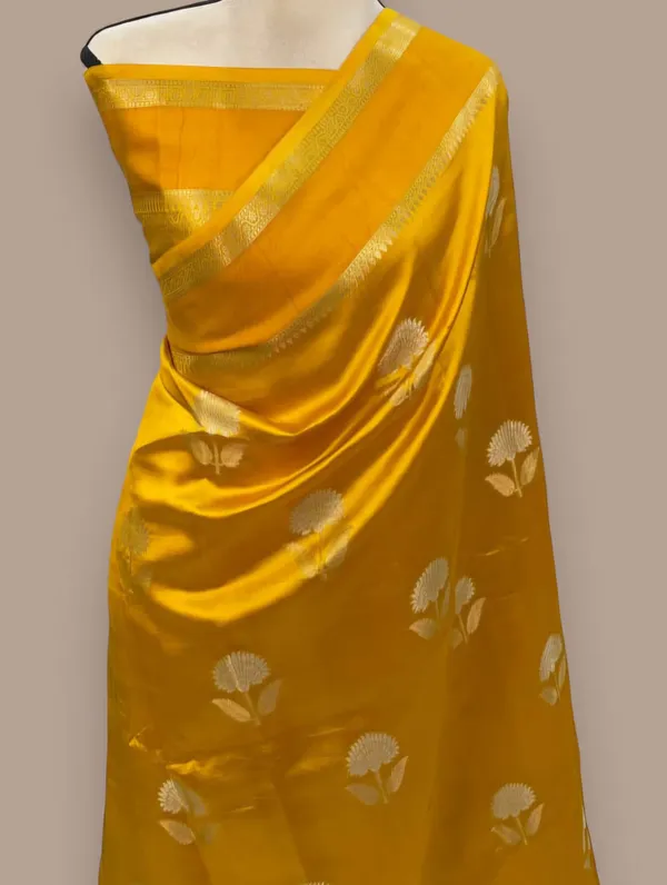 Yellow_Silk_Saree_For_Women
