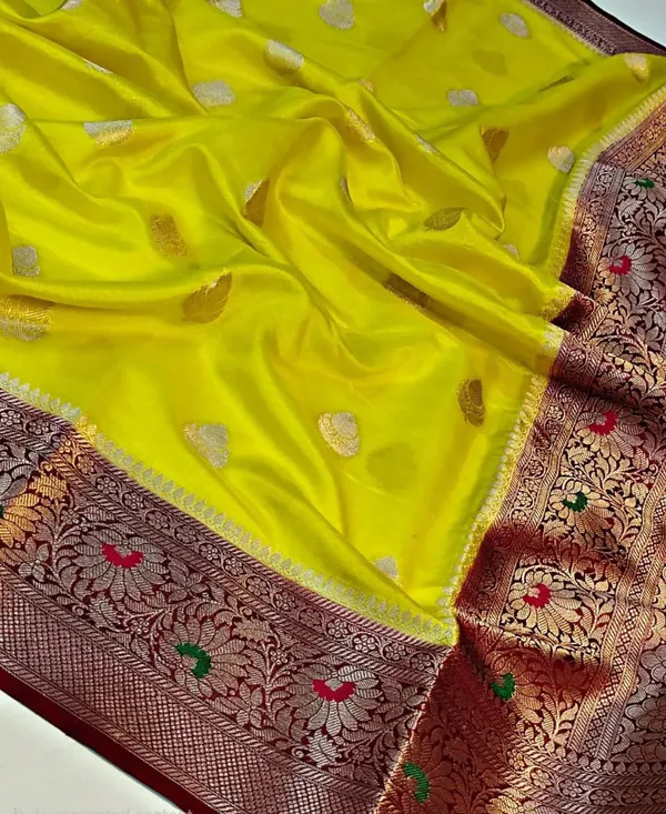Yellow_Georgette_Saree_For_Women