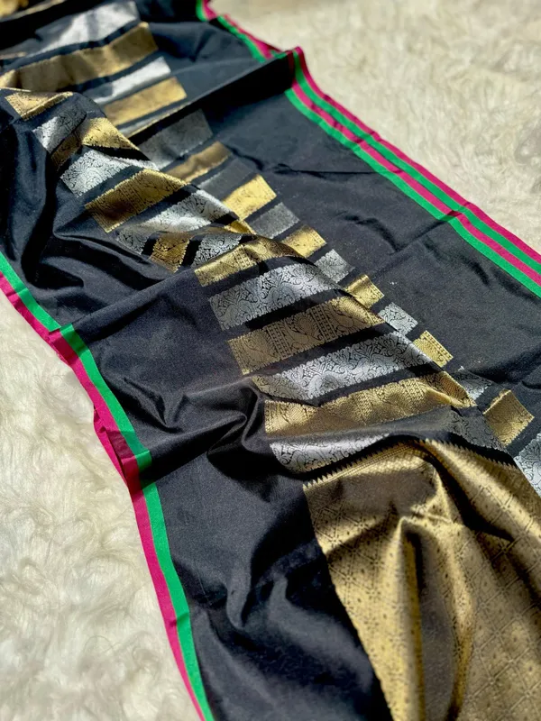 Black_Silk_Saree_For_Women