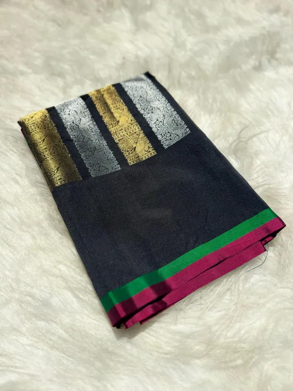 Black_Silk_Saree_For_Women