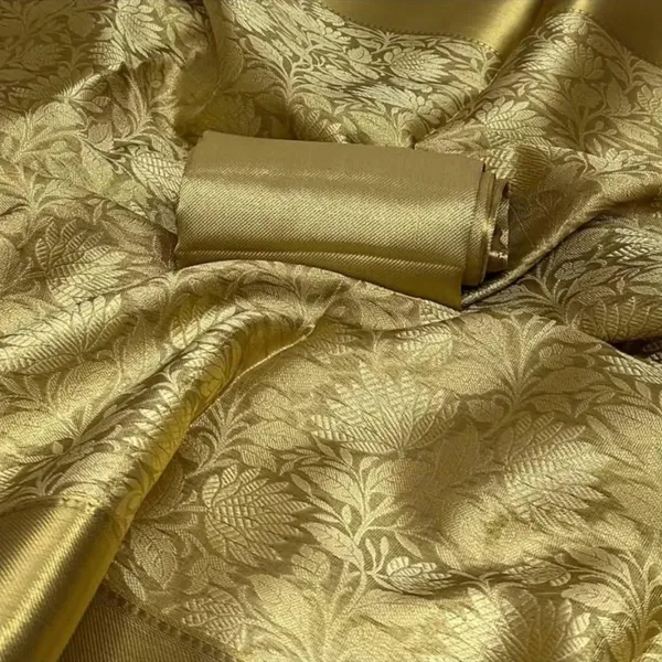 Golden_Silk_Saree_For_Women
