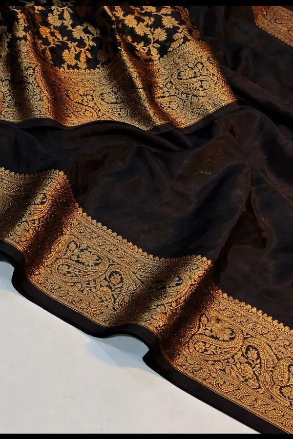Black_Silk_Saree_For_Women