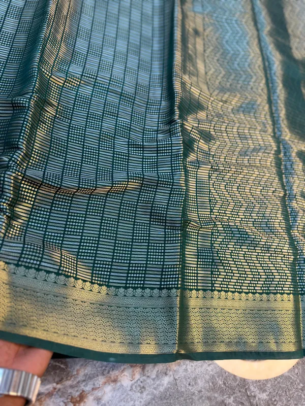 Green_Silk_Saree_For_Women
