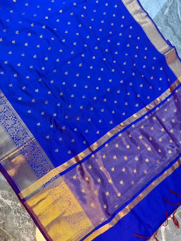 Blue_Silk_Saree_For_Women