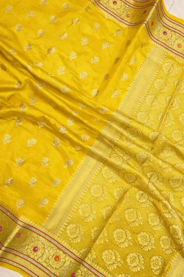 Yellow_Silk_Saree_For_Women