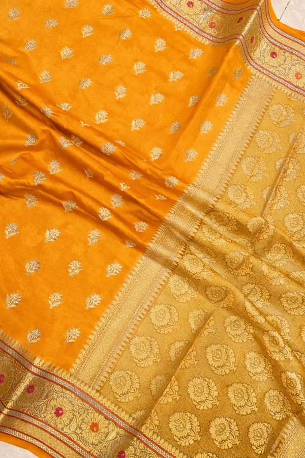 Yellow_Silk_Saree_For_Women