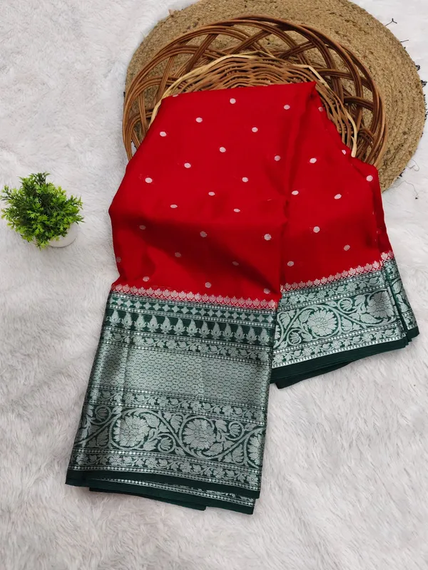 Red_Silk_Saree_For_Women