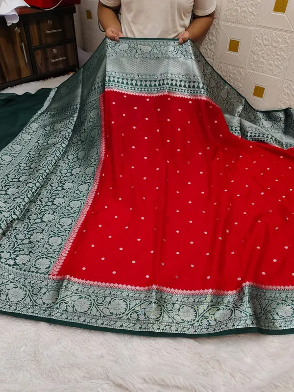 Red_Silk_Saree_For_Women