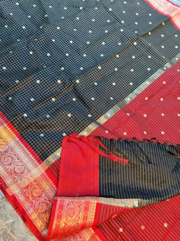 Black_Silk_Saree_For_Women