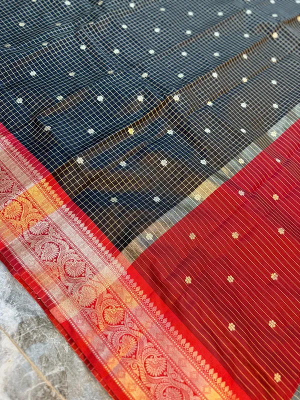 Black_Silk_Saree_For_Women