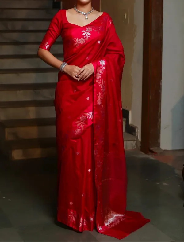 Red_Silk_Saree_For_Women