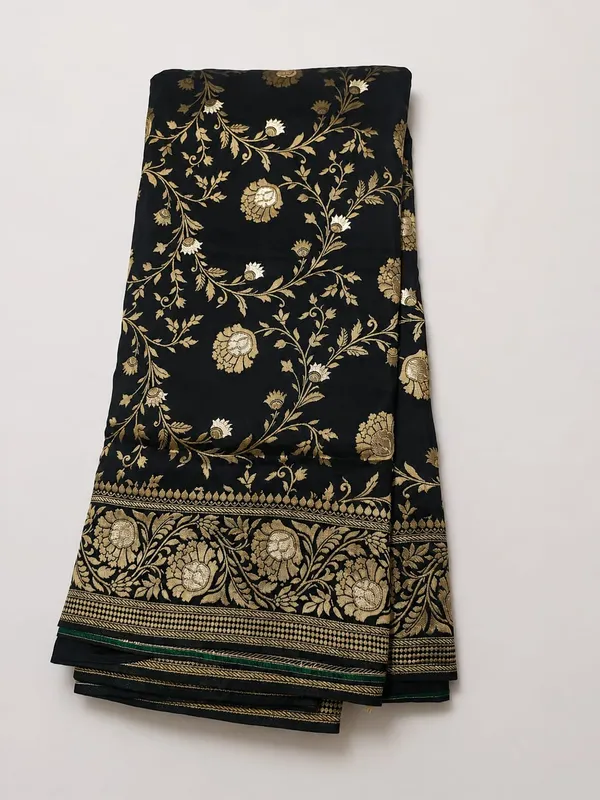 Black_Silk_Saree_For_Women