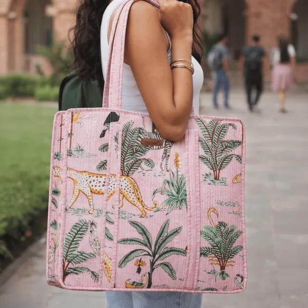 Jaipuri_Theme_Quilted_Bags_Pink